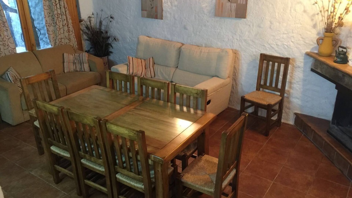 Majada Carrasca Cottage | PREISLER RURAL HOUSE IN THE MOUNTAIN 6-8P WITH JACUZZI