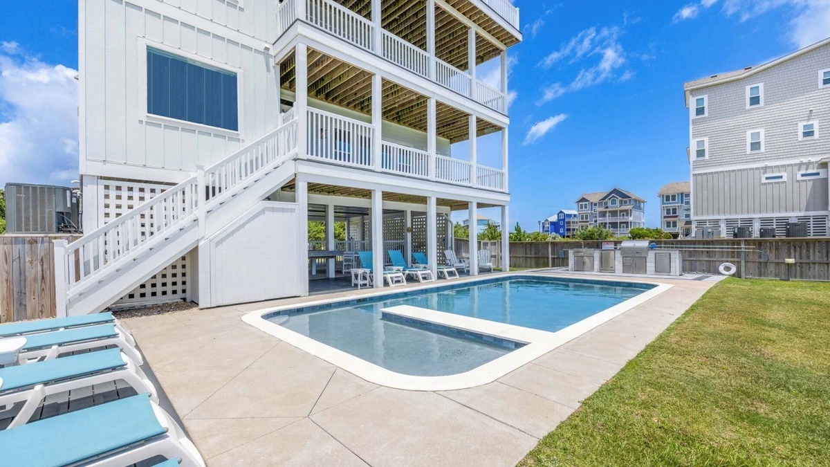 Salvo House | Premier Oceanside Dog Friendly w/Pool, Elevator, Hot Tub, Golf Simulator, More!