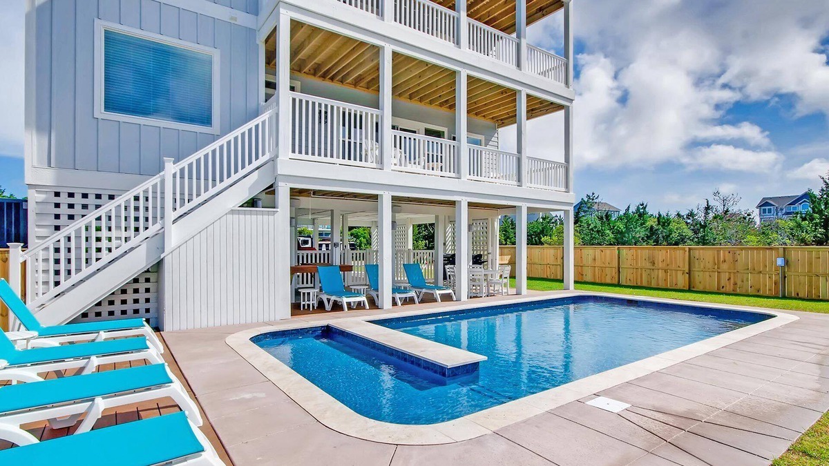 Salvo House | Premier Oceanview DogFriendly w/Pool, HotTub, Elevator, Outdoor Lounge, Theater