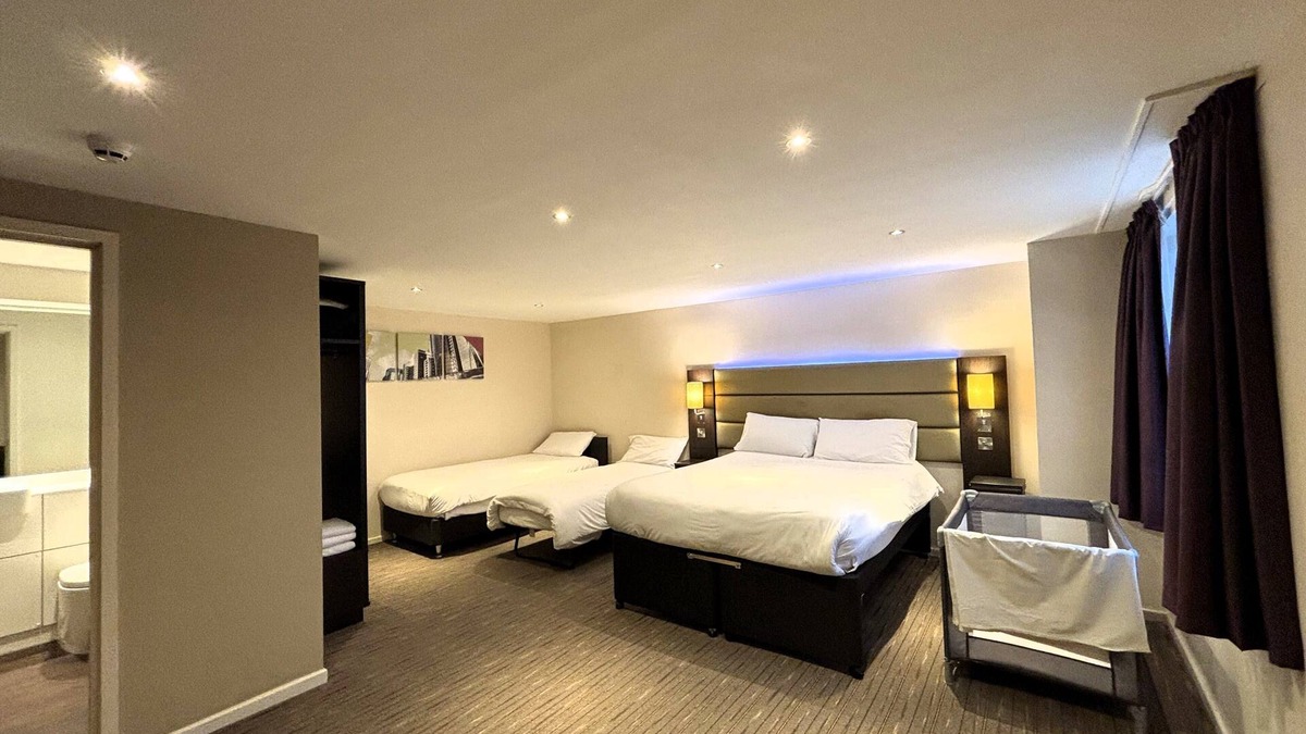 Woodbank Hotel | Premier Roomz Two Mills