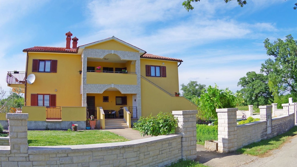 Sajini Apartment | Premium Apartment in Barban with Private Pool