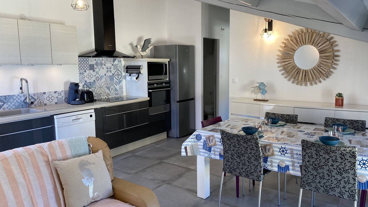 Giens Apartment | Presqu'île de Giens, new T2, "La Longue",