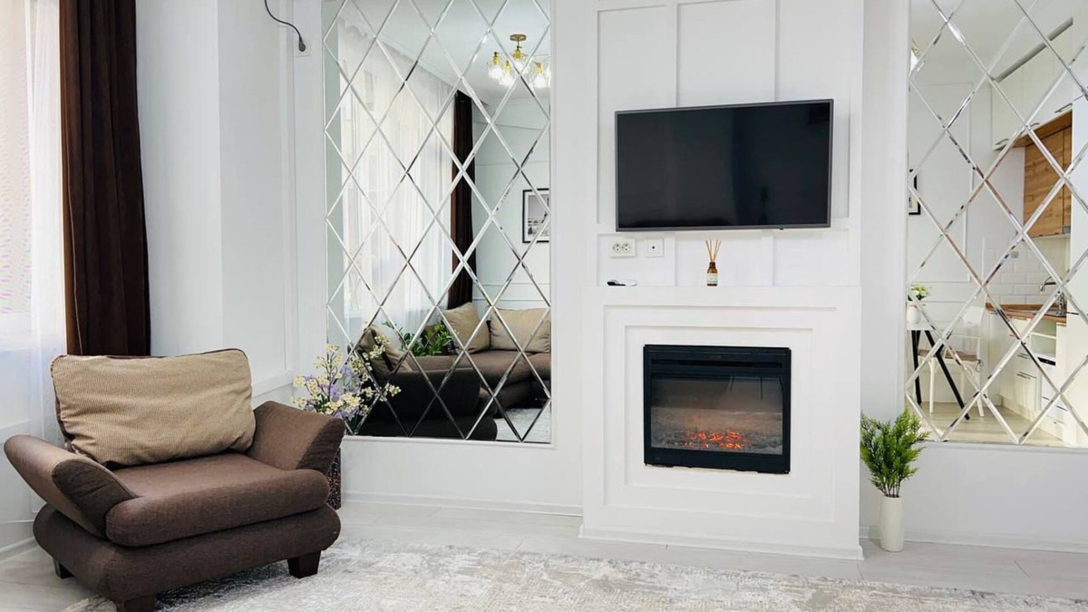 Almaty Apartment | Prestige 2-bedroom apartment in welcoming Almaty