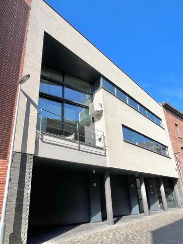 Vilvoorde House | Prestige Guesthouse NATO Brussels