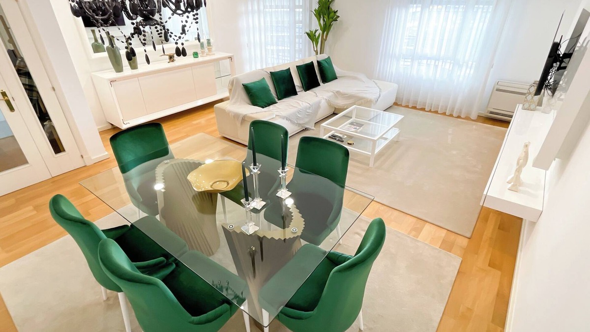 Lisbon Old Town Apartment | Prestige Lisbon Entire 3 Bedroom Luxury Family Friendly Apartment