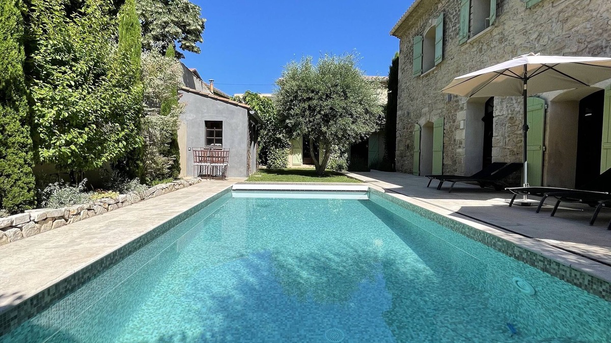 Pezenas Villa | Prestigious property and green setting in the city of Molière!