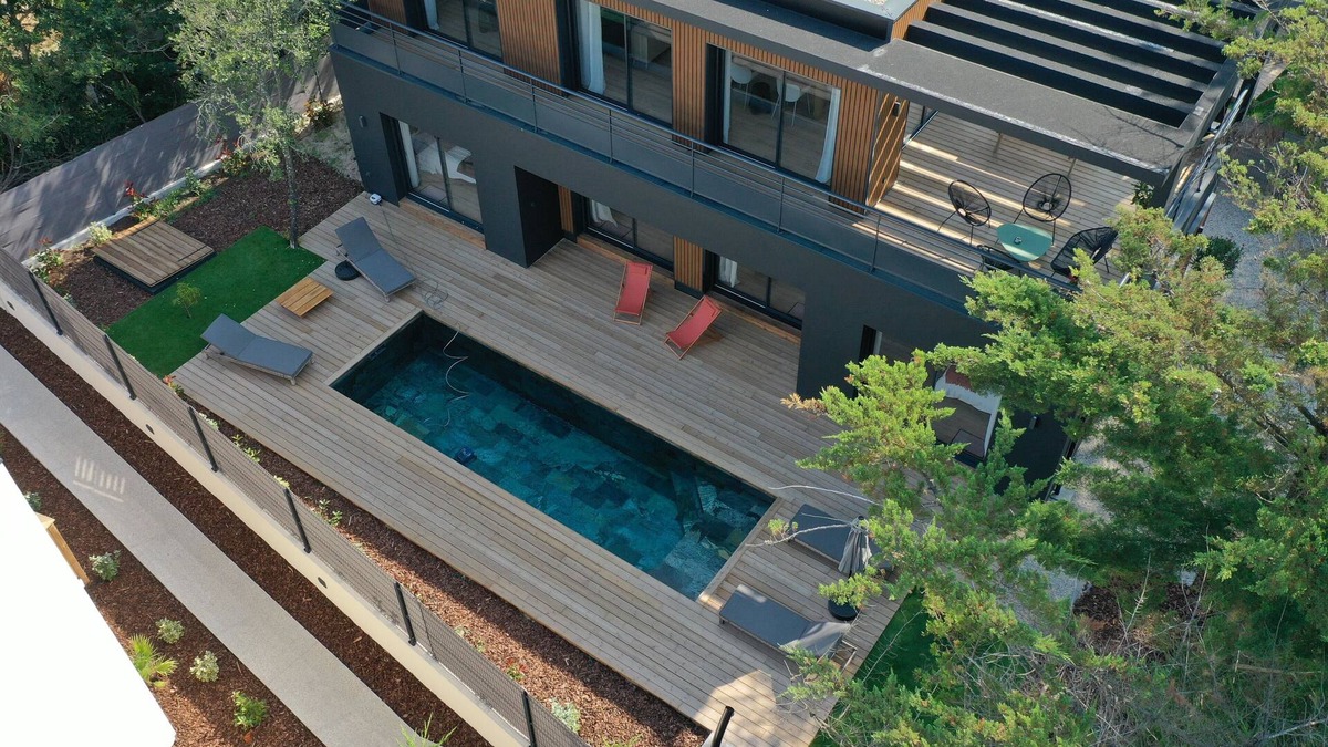 Lacanau-Ocean Villa | Prestigious Sunset 1&2 Villas, 2 heated swimming pools, sea view,16 pers
