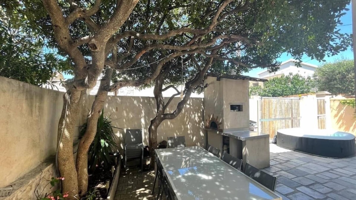 Bonneveine Villa | Pretty house with garden and jacuzzi near of the sea