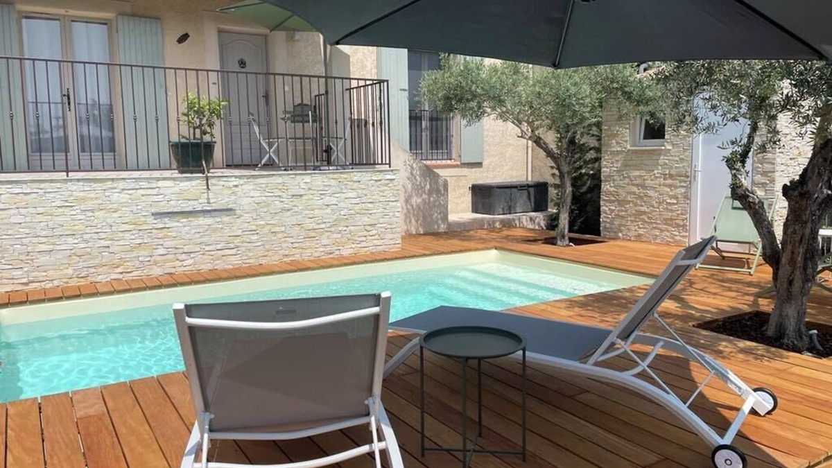 Manosque House | Pretty Provencal house ideally located 130m2, 4 bedrooms, swimming pool
