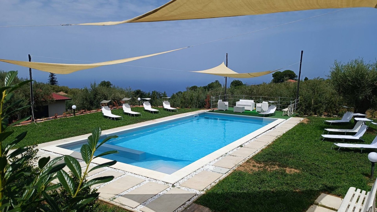 Naso House | Pretty villa with pool on a hill, 15 minutes from the beach of Capo d'Orlando