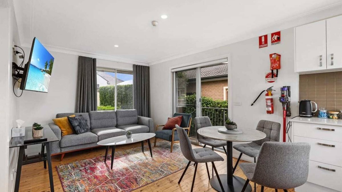 Jesmond Apartment | Prickly Pear Stays Jesmond, 1-bedroom