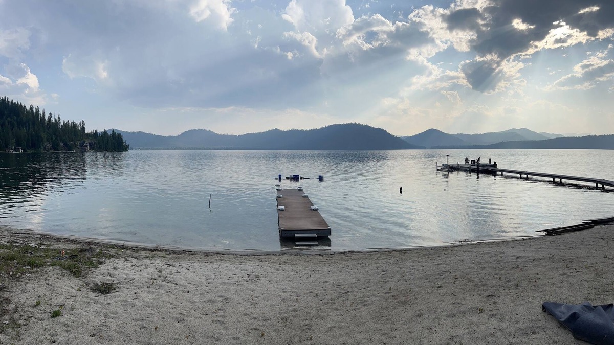 Coolin House | Priest Lake Waterfront Property With Majestic Lake & Mountain Views.nn