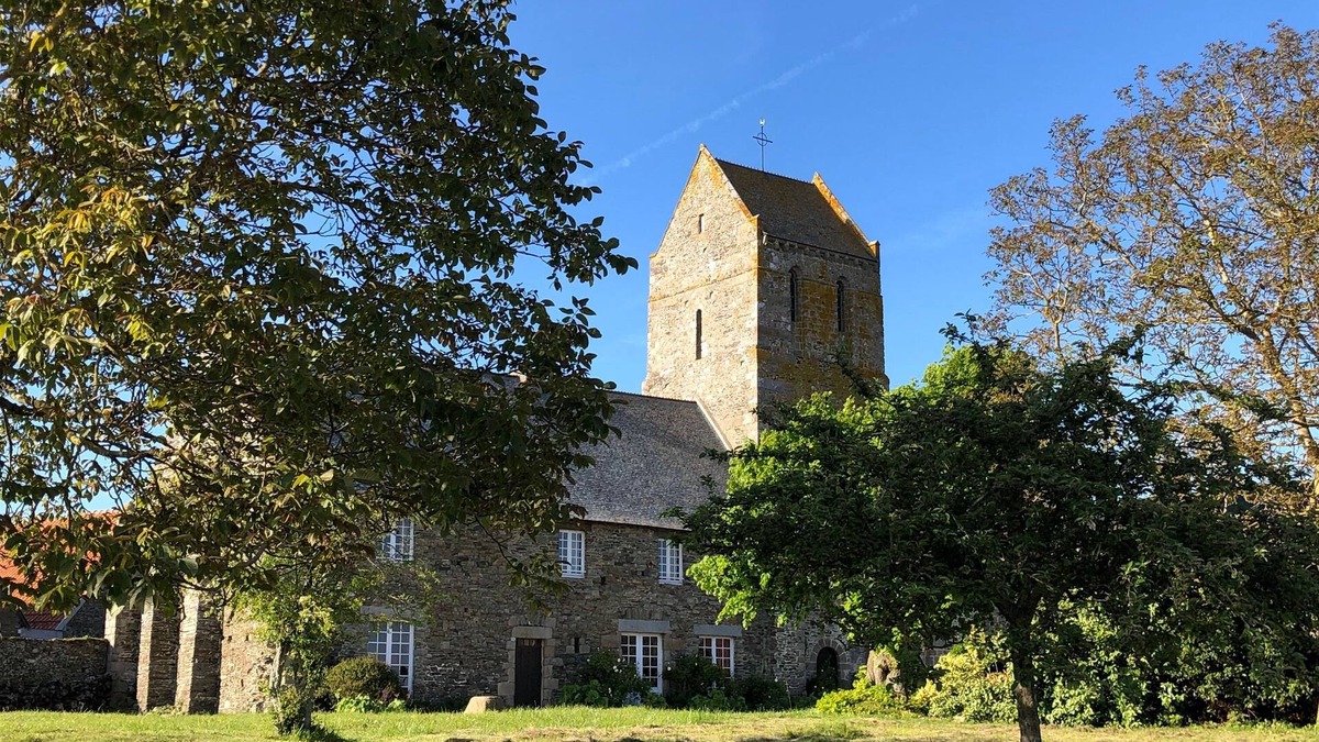 Vains House | PRIEURÉ SAINT LÉONARD Bay of Mont Saint Michel