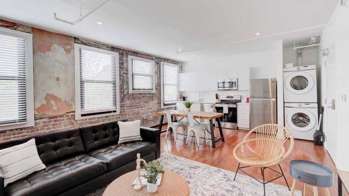 South Main Historic District Apartment | Prime Downtown Hub | Walk to Beale, Culture & Eats