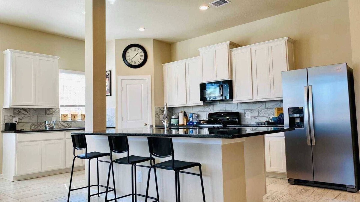 Rosenberg House | Prime Haven on Fountain Drive