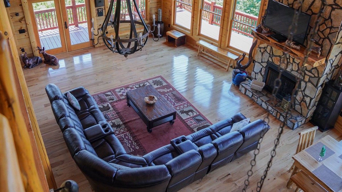 Dobson Cabin | Prime Mountaintop Luxury Lodge, Spacious Outdoor Living. Amazing Views Sleeps 20