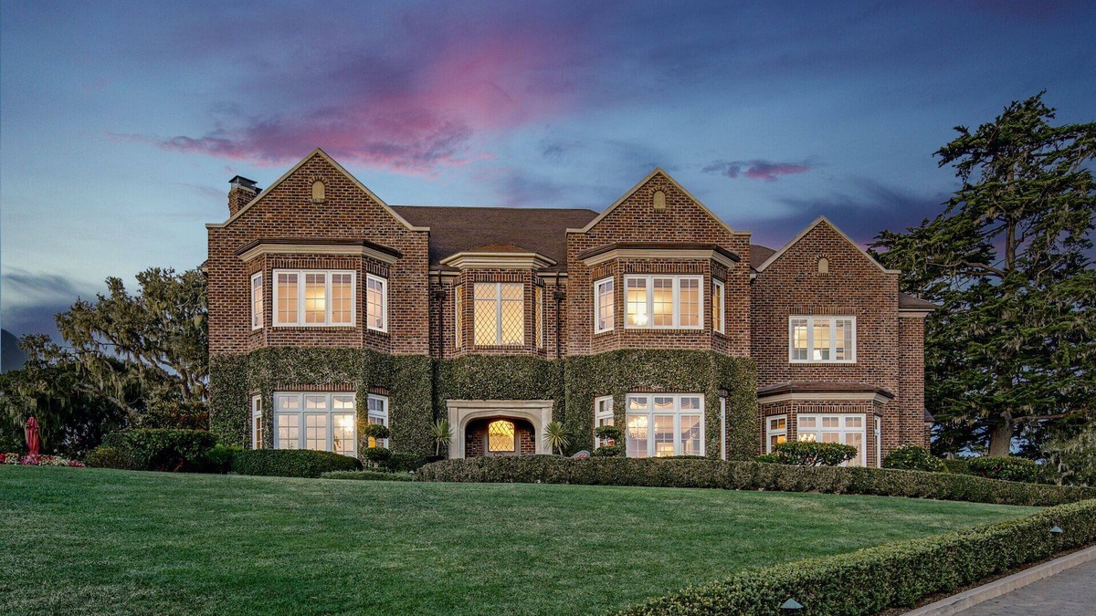 Pebble Beach Villa | Prime Pebble Beach Oceanview Estate