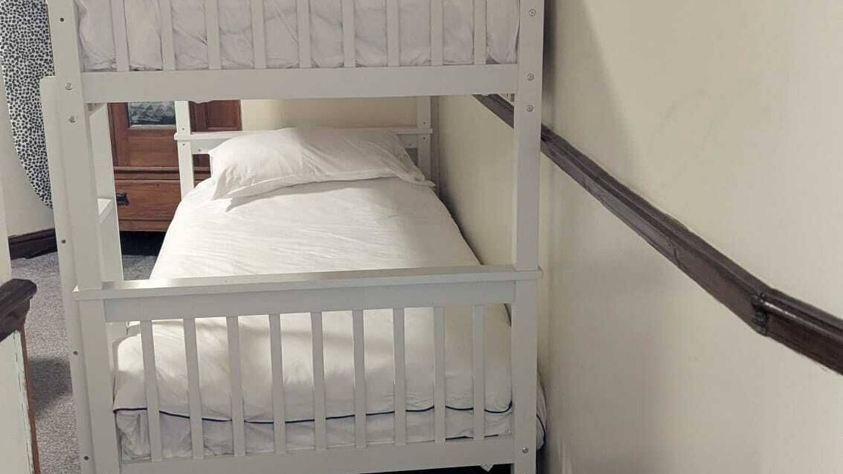 Princetown Hotel | Prince of Wales - Tredegar