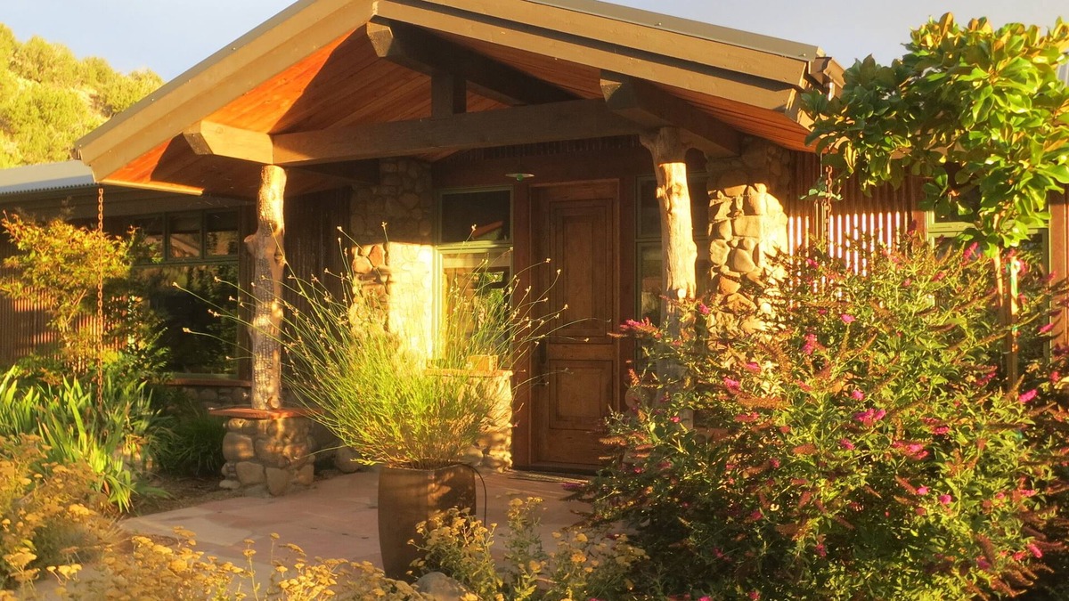 Cornville Cottage | Privacy, views, vineyard and creek.