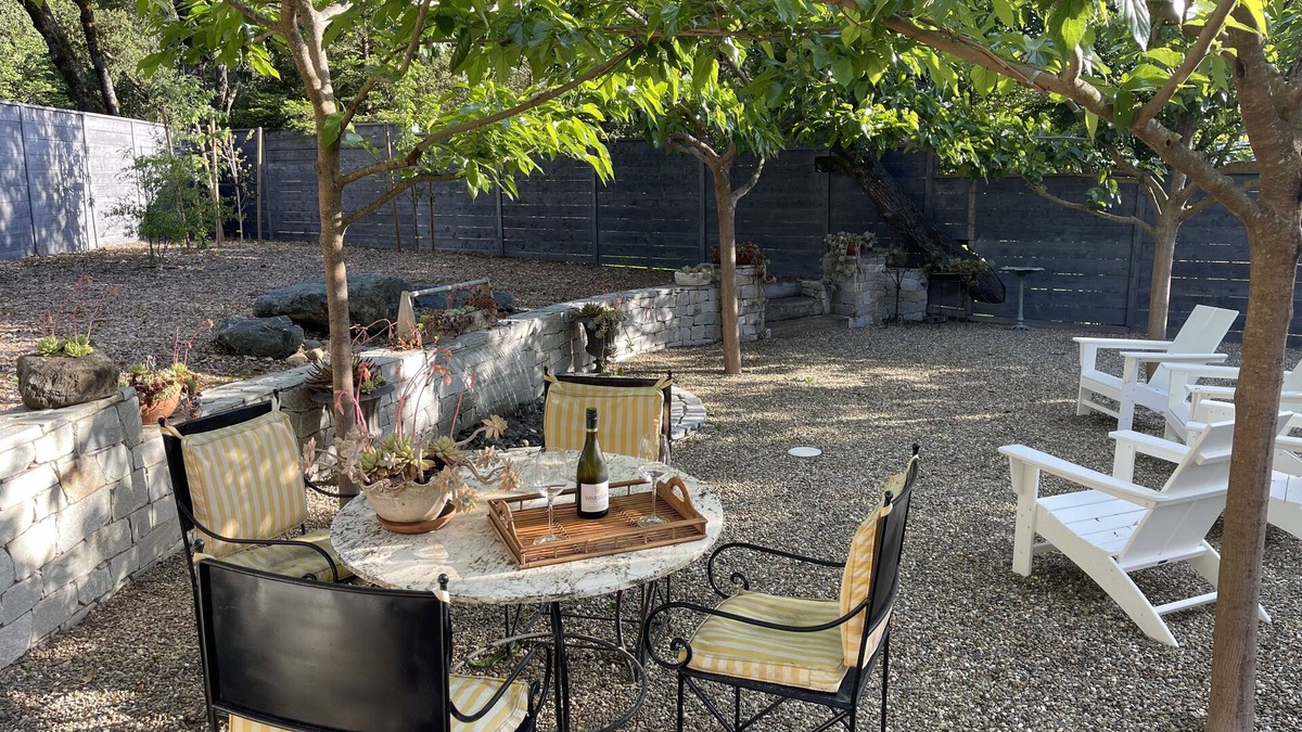 Healdsburg Cottage | Private 1-bedroom Guest House with Great Amenities