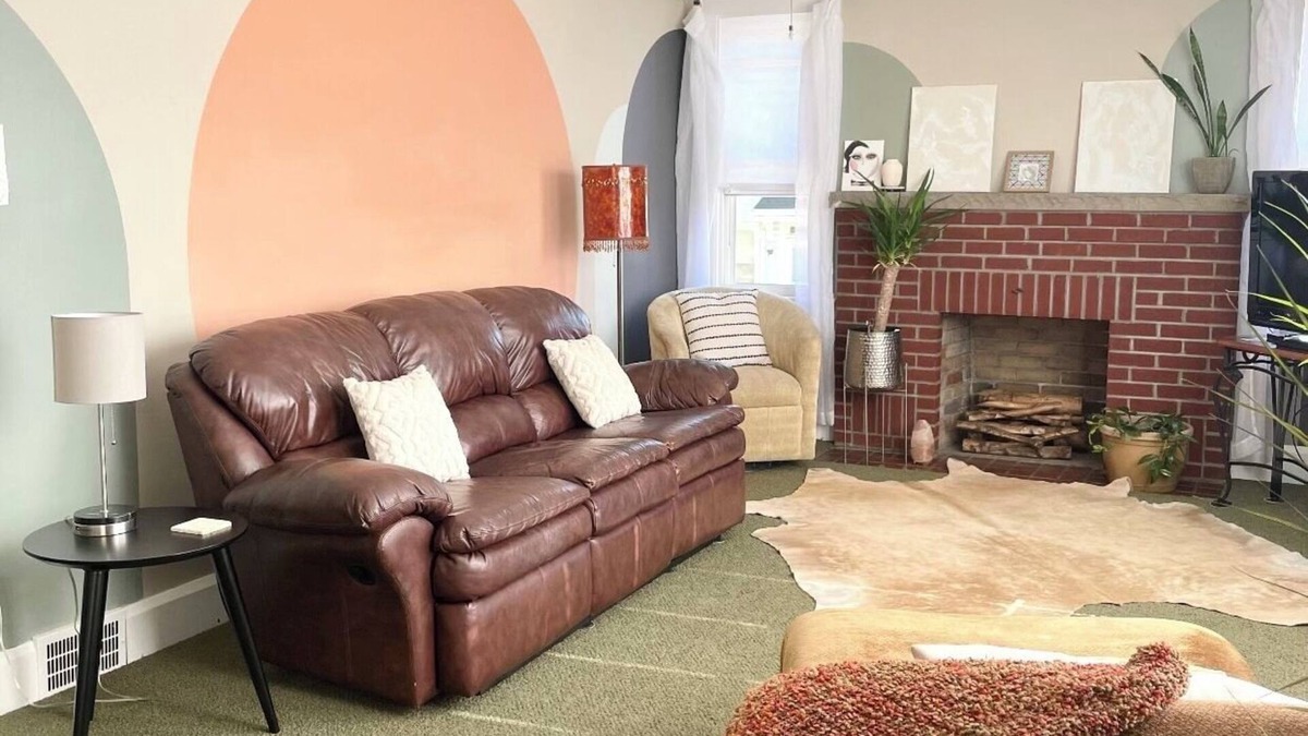 Cumberland Apartment | Private 2 Bedroom Apt with bike storage 1 mile to the GAP and C&O Canal/
