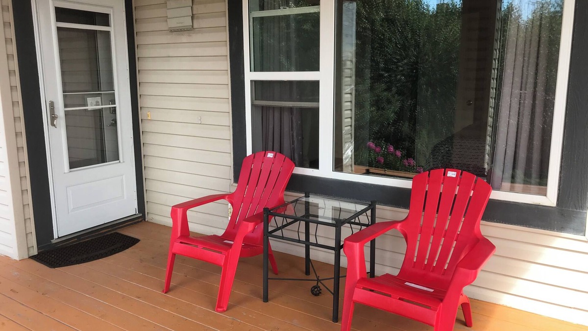 Northwest Calgary House | Private 2 Bedroom guests suite with separate entrance in Northwest+Nature views