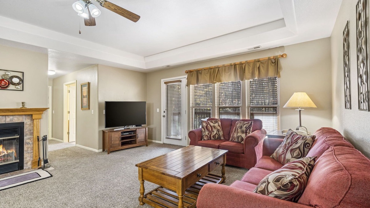 Branson West Condo | Private 2-Bedroom Condo in Gated Community at StoneBridge Village