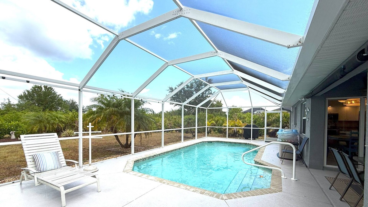 Rotonda Lakes House | Private 3 Bdrm Home w/Heated Pool Near Beach, Golf and Fishing in Rotonda West