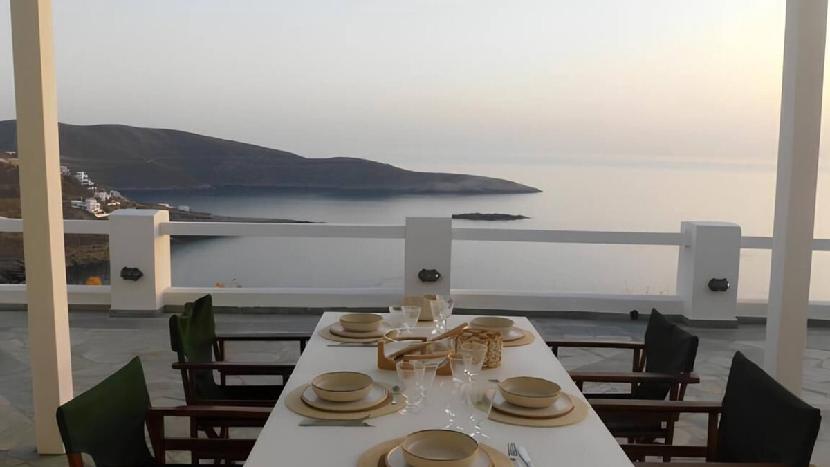 Kithnos Villa | Private 3-bedroom villa with private pool and breathtaking view in Kythnos