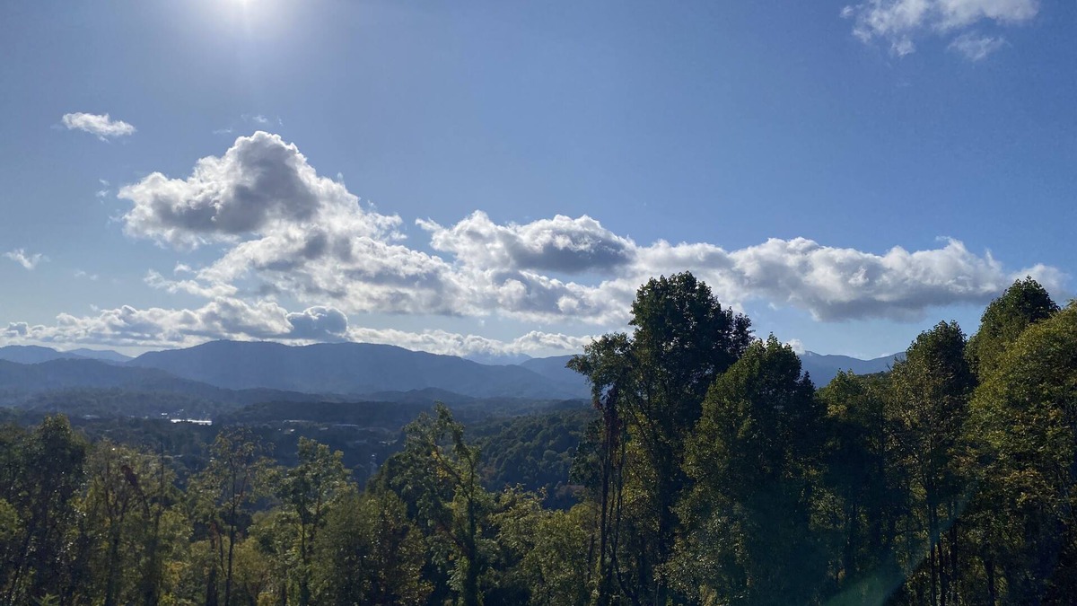 Waynesville House | Private 48 Acre Mountain Estate overlooking Lake Junaluska