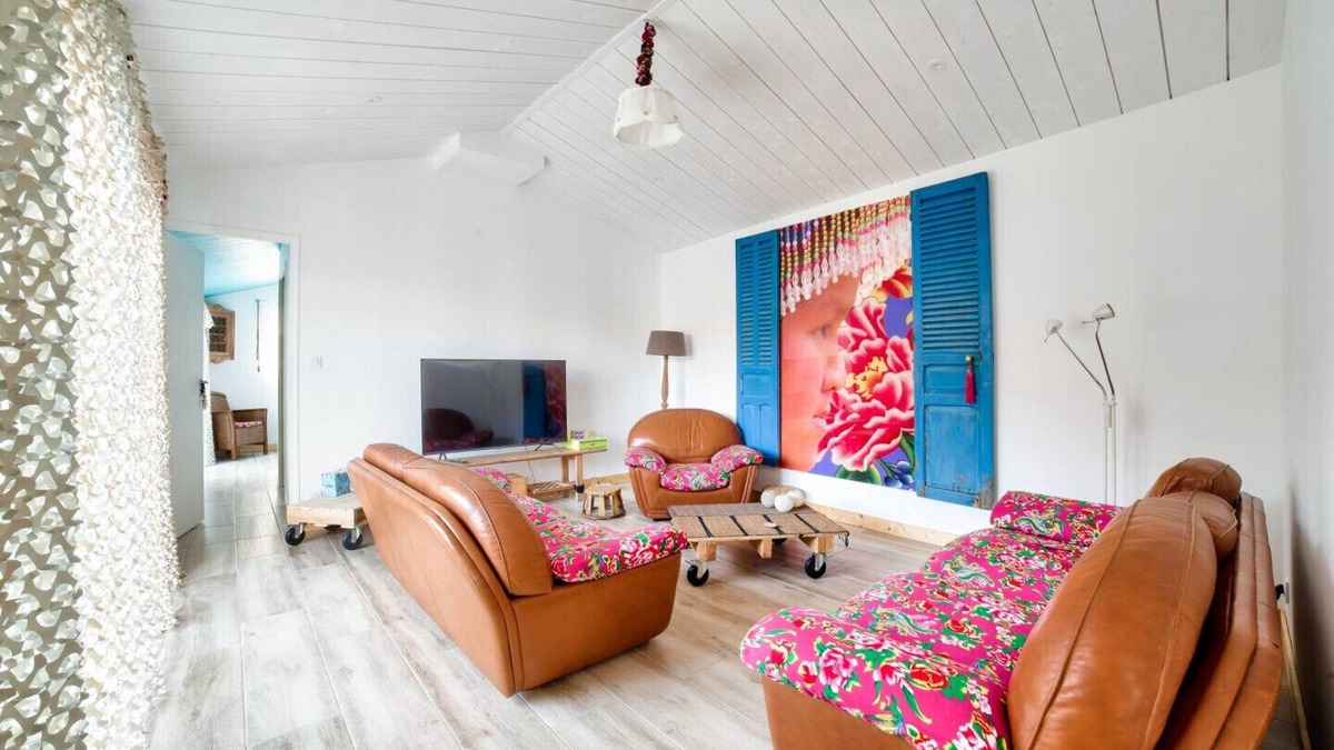 Barbatre Ski Chalet | Private access to the beach - House for 6