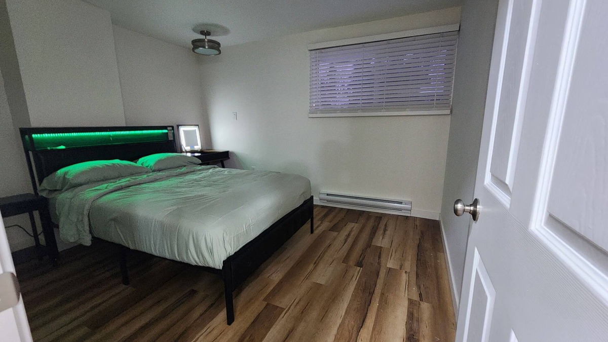 Saskatoon House | Private Air Ronge Suite Beside the Beach