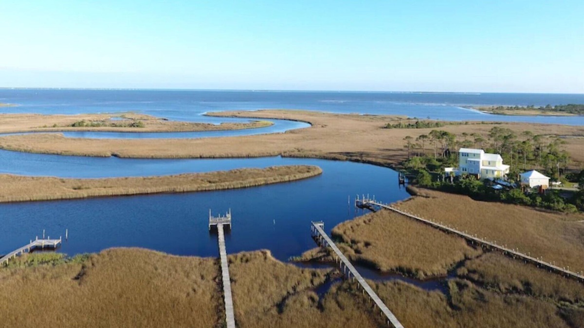 Carrabelle House | Private and Peaceful Bayou Retreat Waterfront!
