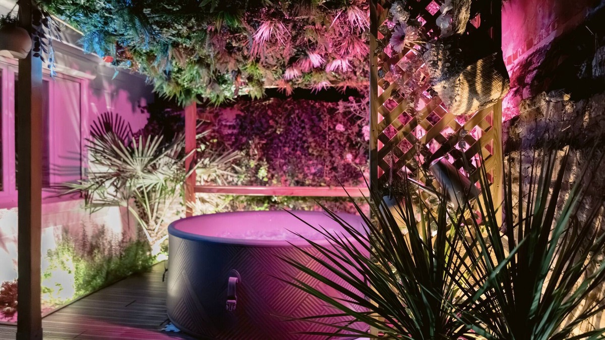 Saint-Nicolas Apartment | Private apartment with jacuzzi in the heart of Caen