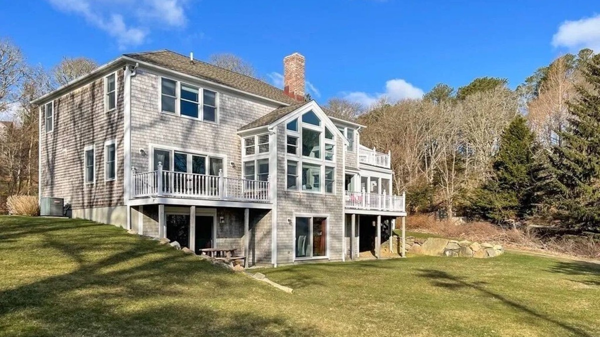 South Orleans House | Private Beach 6 Bedroom Newly Renovated!