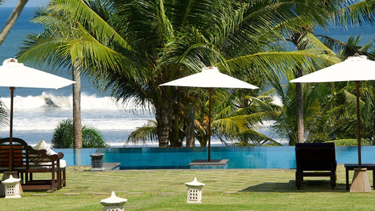 Kelating Villa | Private Beachside Escape with Lush Grounds – Bali Villa 1044