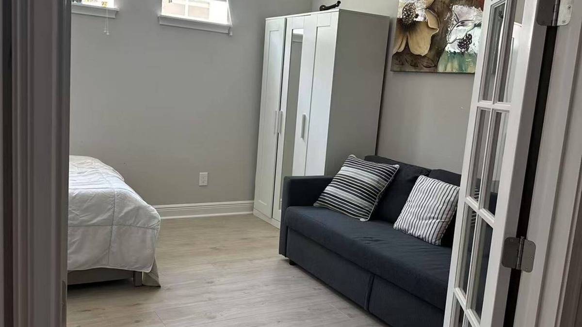 Lake Nona Apartment | Private Bed/Bathroom in single family home with WiFi and AC in wonderful Orlando