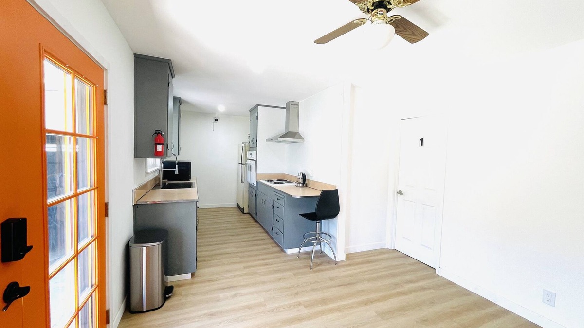 East San Jose House | Private bedroom Silicon Valley San Jose #1 with free parking