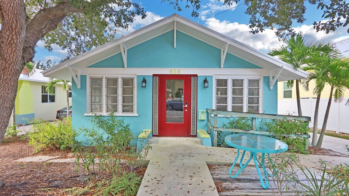 Stuart House | Private, charming home in downtown Stuart