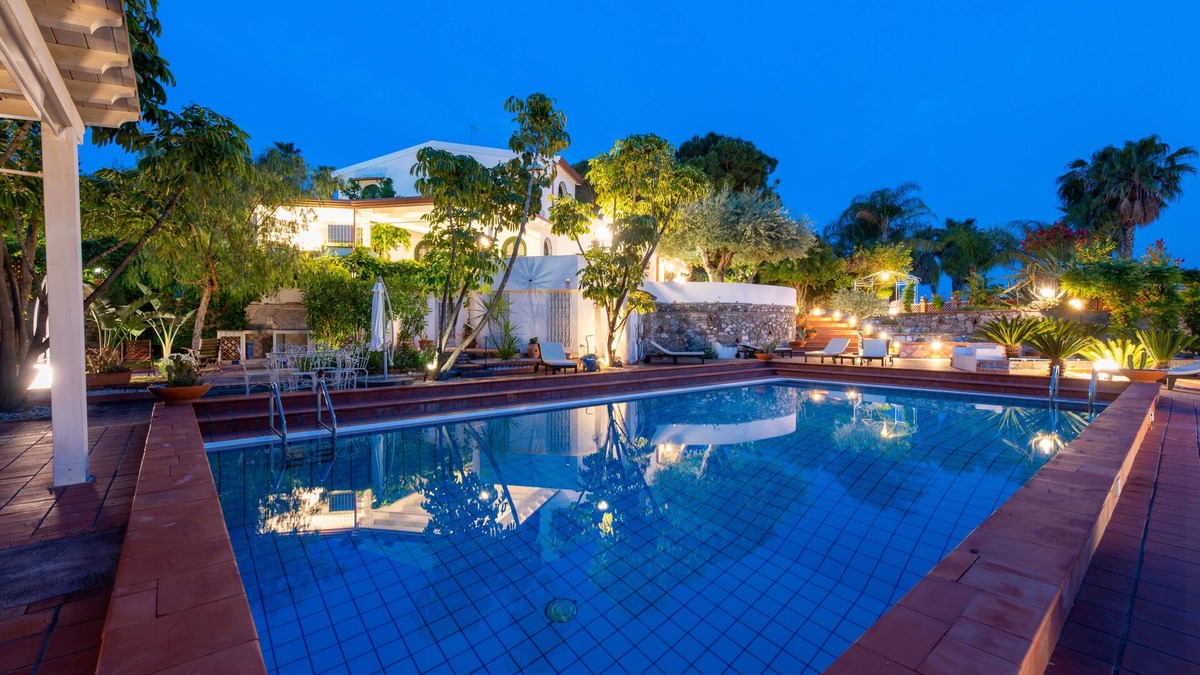Trappitello Villa | Private chlorine-free pool & Etna view - Villa Calipso - Taormina