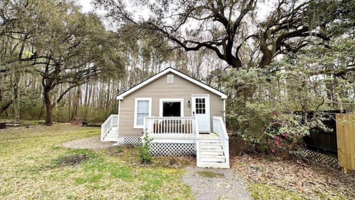 Charleston Cottage | Private Coastal Cottage on James Island