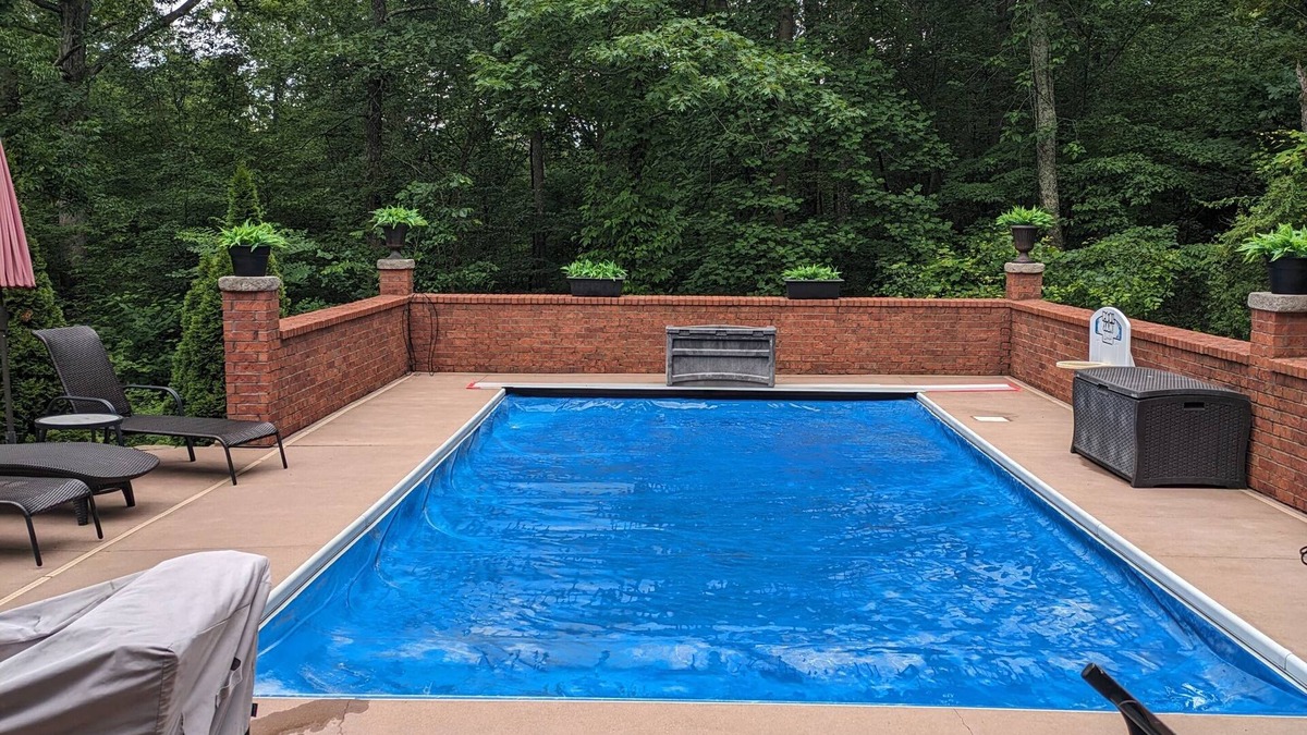 Borden House | Private Country Getaway 20 minutes from downtown Louisville, KY