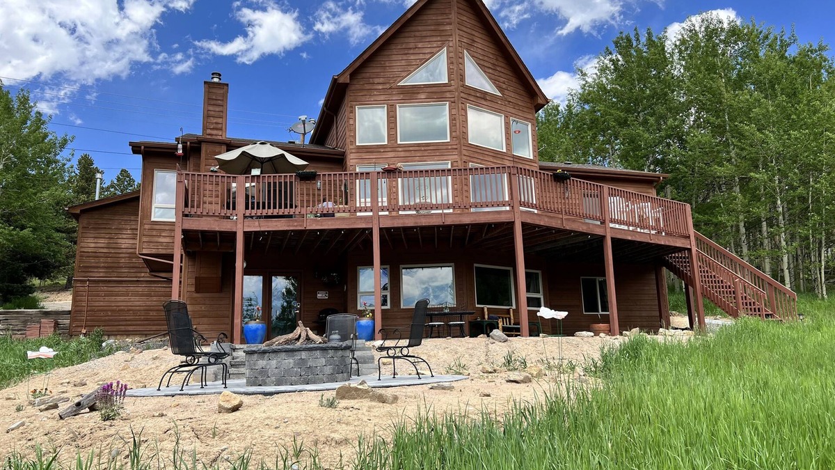Black Hawk Apartment | Private, Cozy, and Remote Mountain Apartment in Walk-out Garden Level w/Patio.