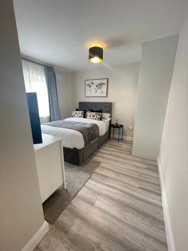 Ballitore House | Private Cozy Double Bedroom