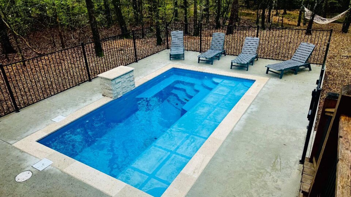 Broken Bow Cabin | Private Creek | Heated Pool | 2 Masters | Private