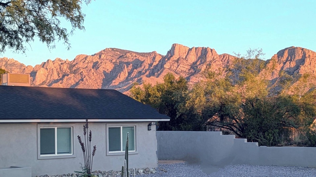 Tangerine Hills House | Private Desert Retreat with Oro Valley Mountain Views – Near Hiking & Golf