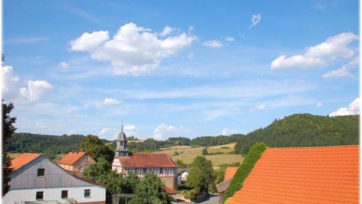 Oberorke Apartment | Private entrance to the apartment can accommodate 6 people with one child.