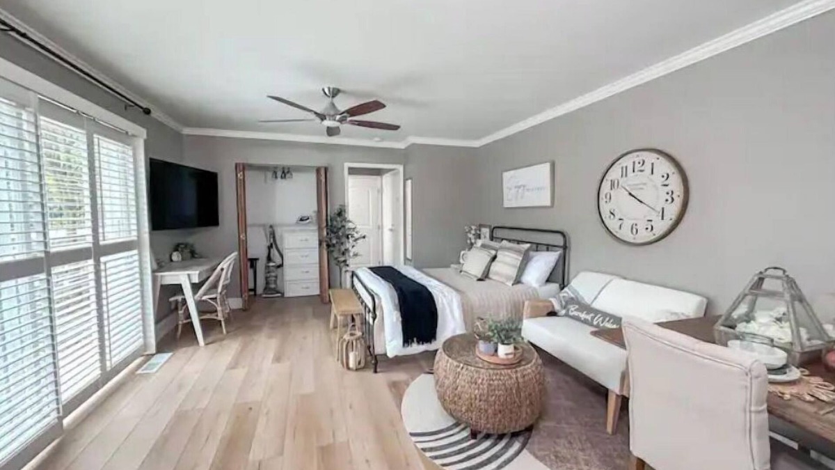 Concord Apartment | Private Entry Elegant Quiet Safe Cozy Studio Suite