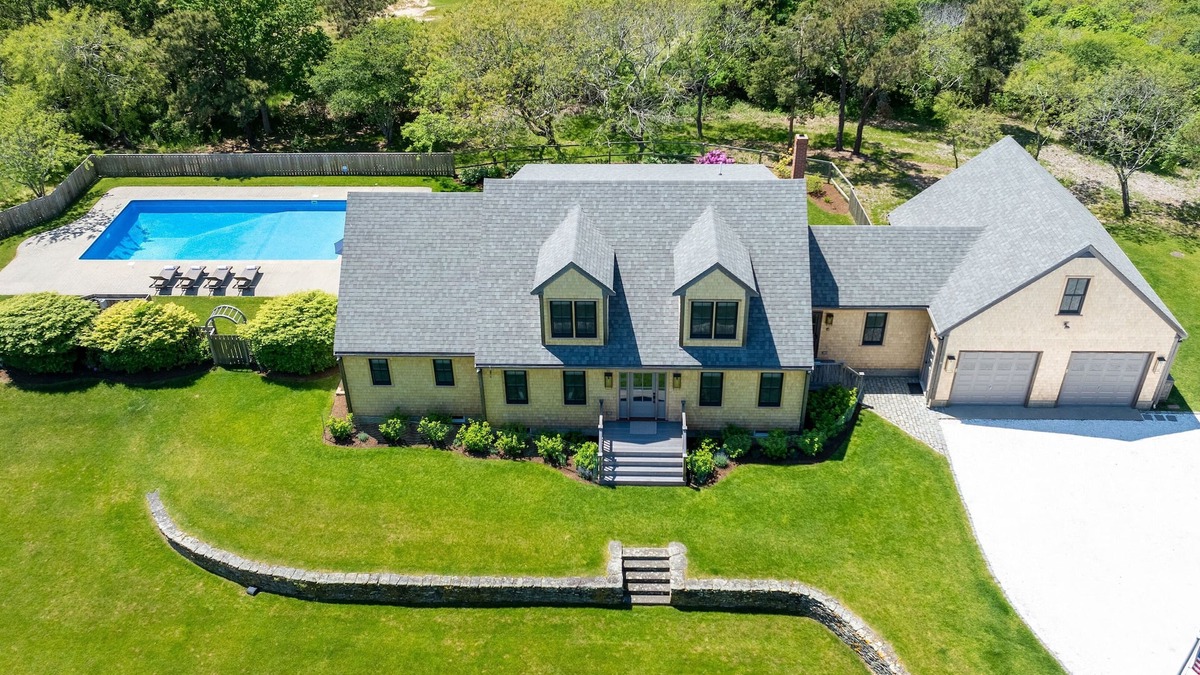 West of Town House | Private Estate with Pool on the Bike Path to Town and Cisco