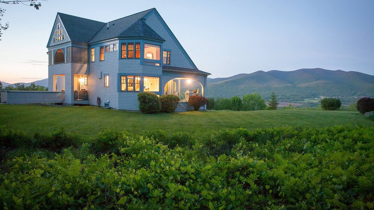 Jefferson House | Private Family-Friendly Mountain Retreat, 30 Acres, Panoramic View, Fire Pit